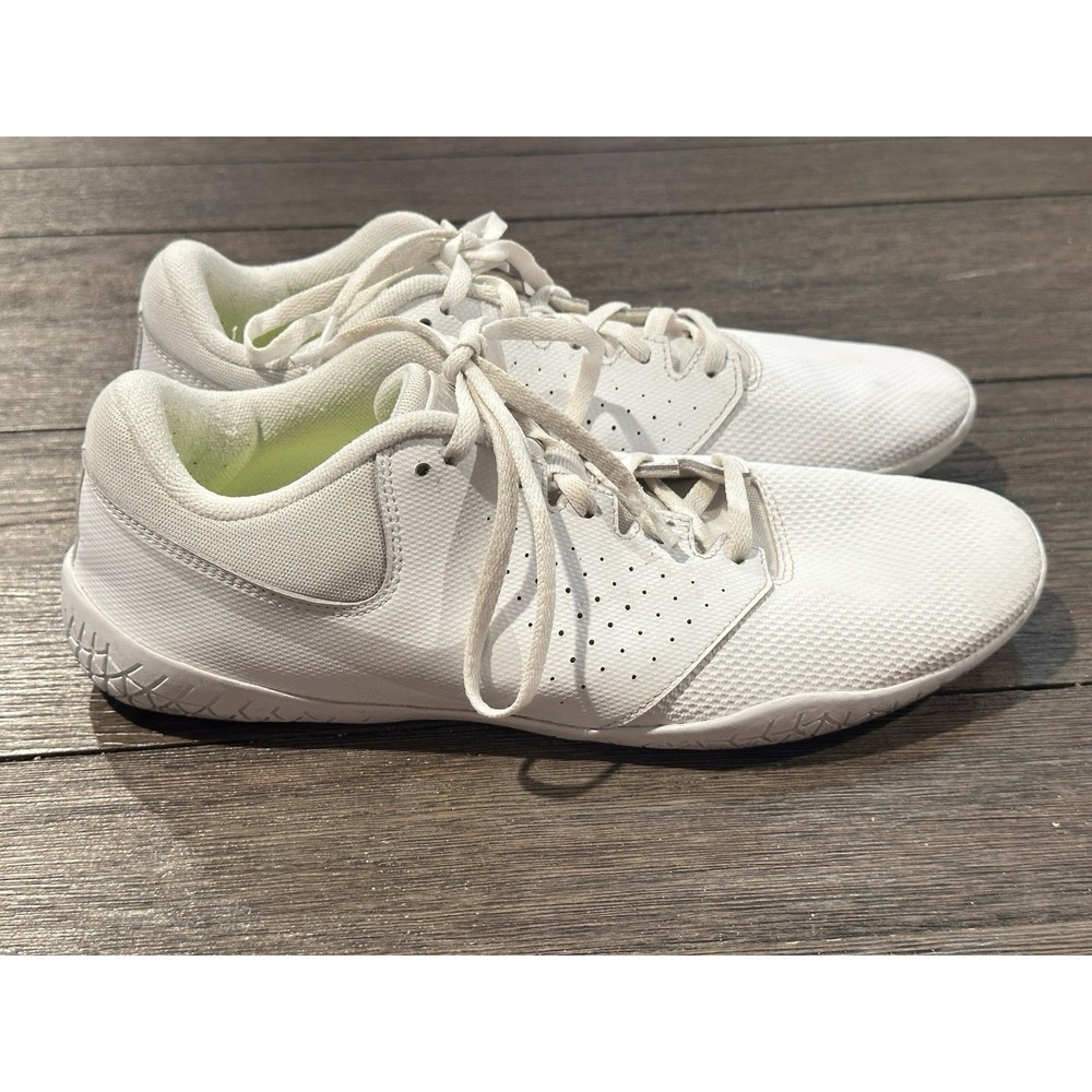 Nike Cheer Shoes Women Size 9 Sideline IV White Cheerleading Sneakers 943790-100